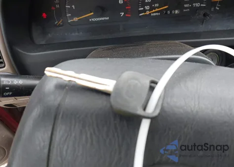 1997 Toyota 4Runner Sr5 V6 z USA, uszkodzony, nr VIN JT3HN86R8V0056370